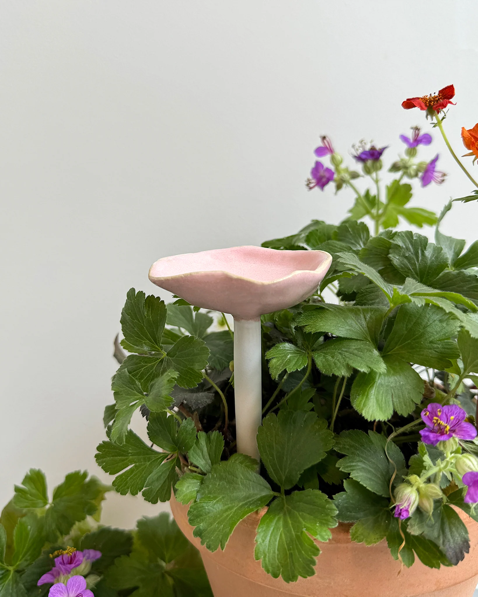 Bee Cup - Image 3