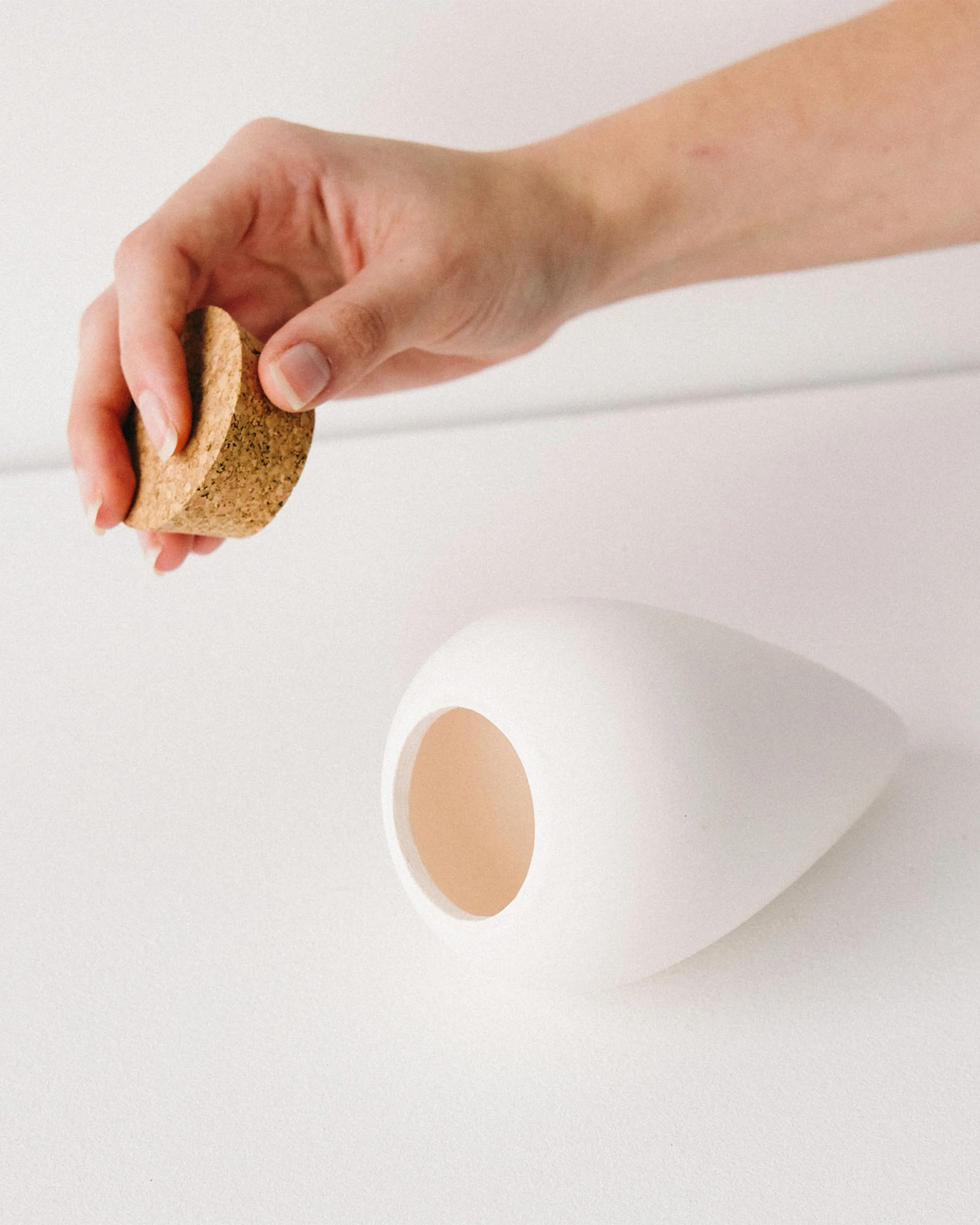 Olla Selvvander - Pure White - Image 3